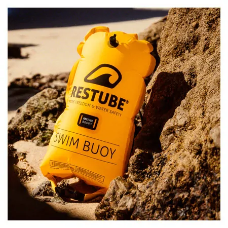 RESTUBE aufblasbare Schwimmboje und Drybag swim buoy Pro